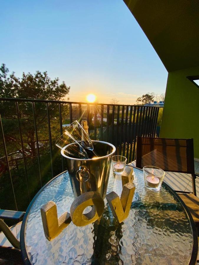 Apartamenty Pod Zaglami Dziwnówek Exteriér fotografie